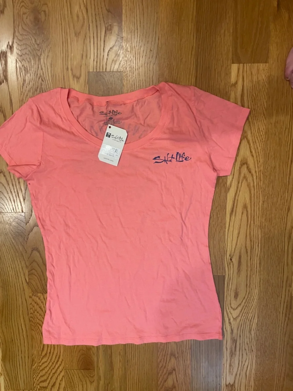 Salt Life Coral Scoop Neck T-Shirt with Navy Logo M (OL2) - Picture 1 of 7